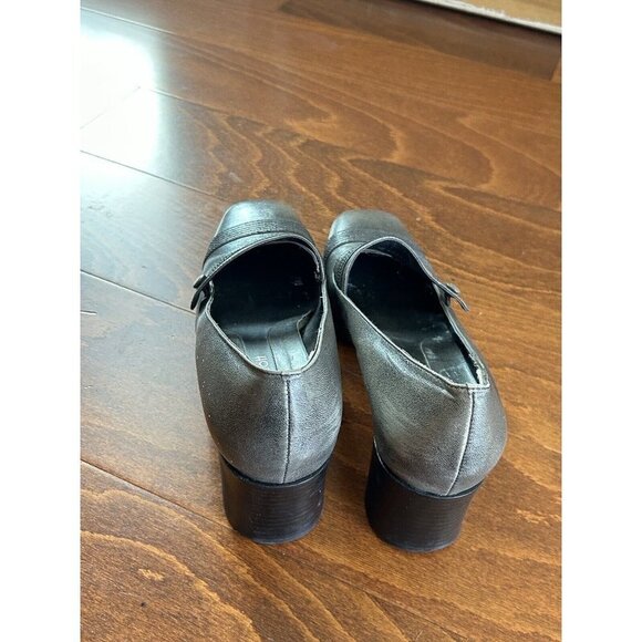 Laura Scott Women's Gray/Silver Leather BRAZIL Heels - Size 9 M Closed Toe - Picture 7 of 9